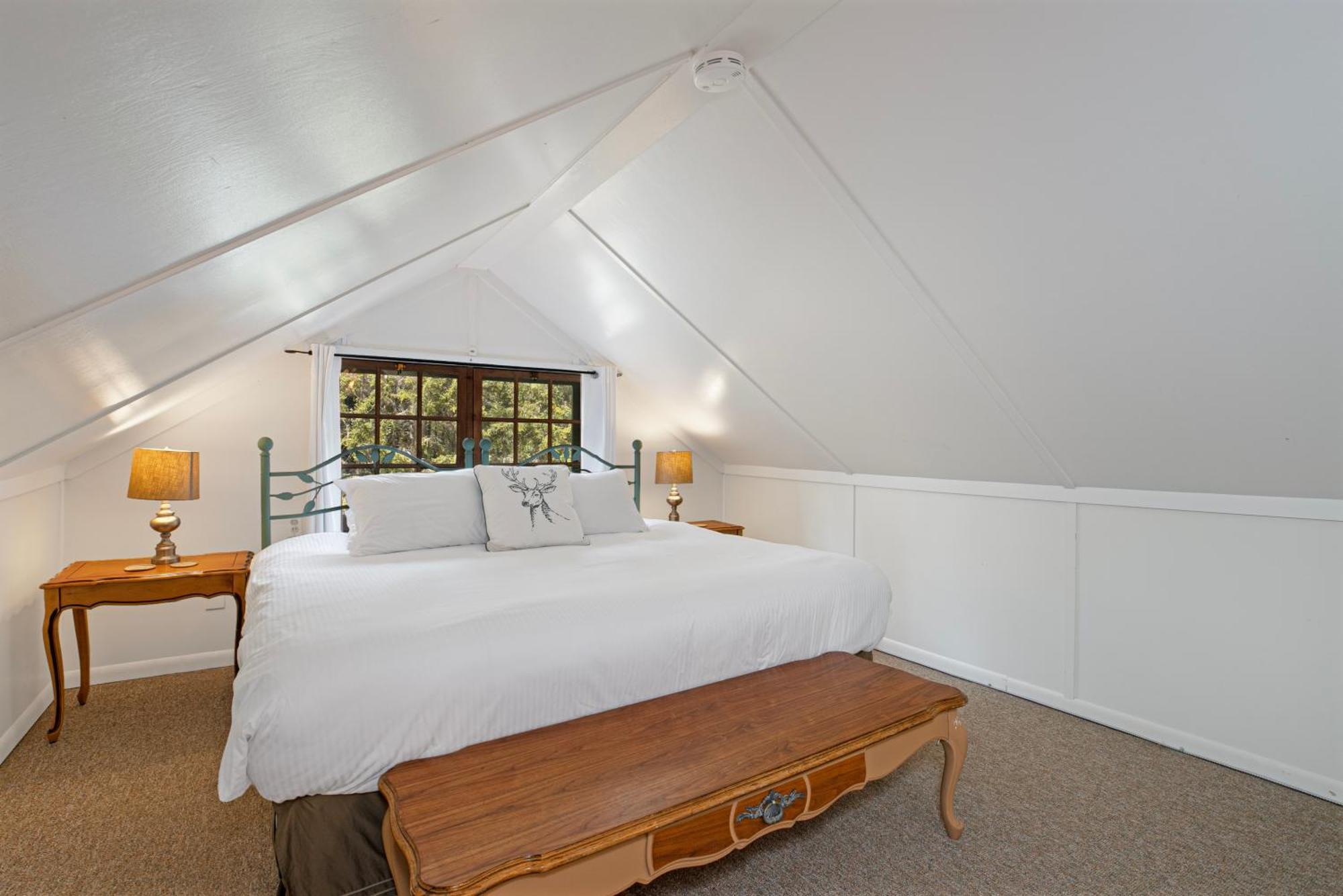Elkhorn Lodge Vacation Rentals Банф Экстерьер фото