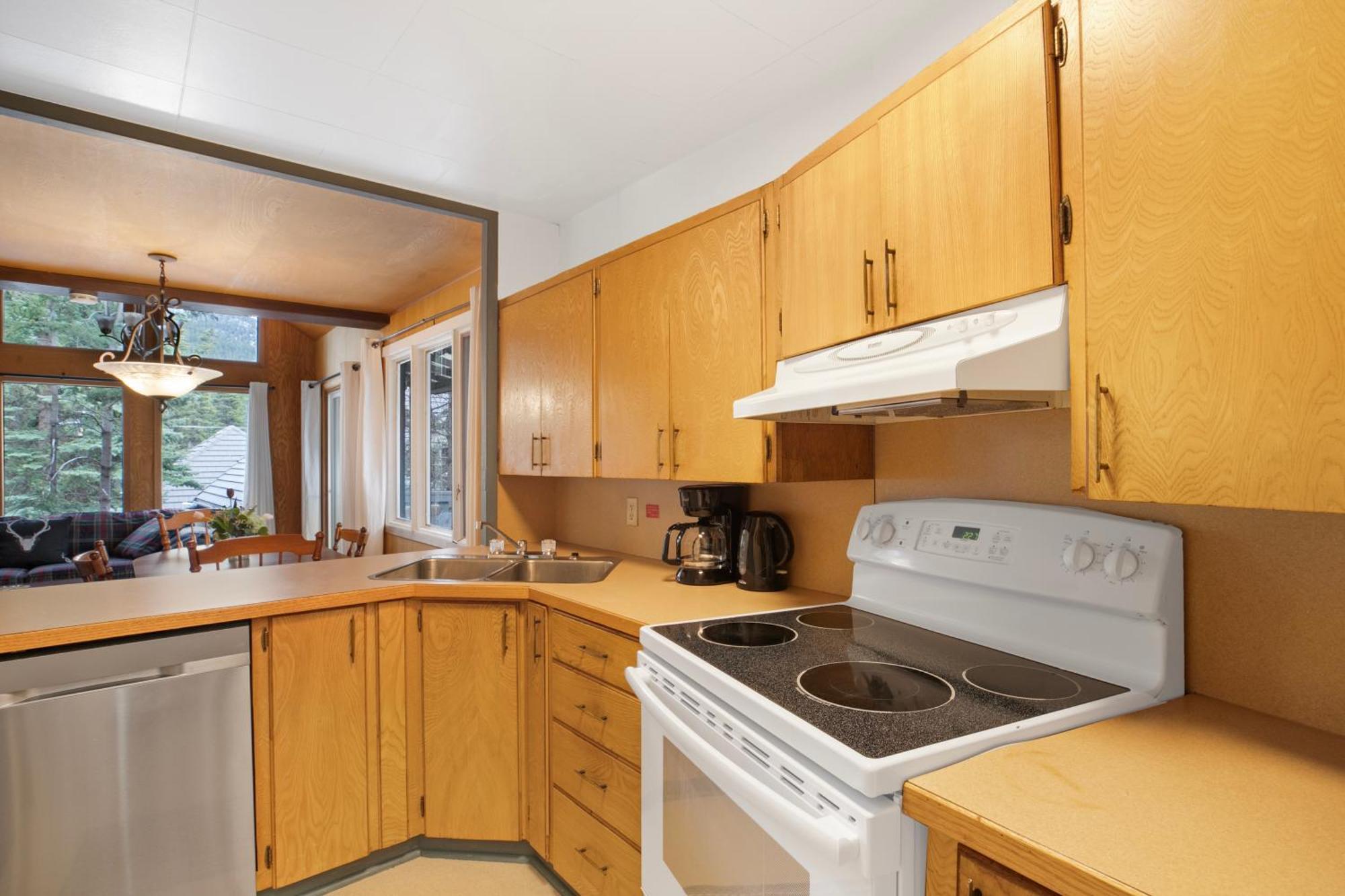 Elkhorn Lodge Vacation Rentals Банф Экстерьер фото